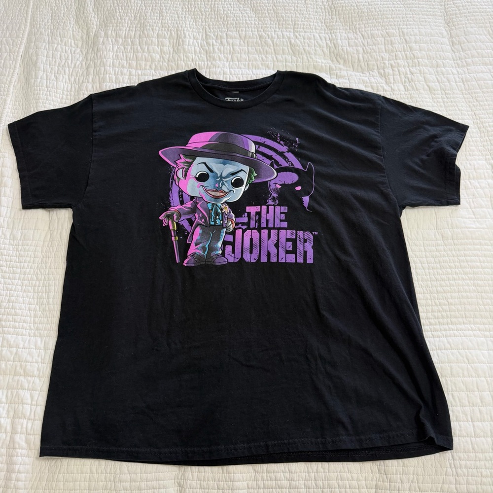 Funko Pop The Joker Batman Graphic Tee | 2XL | Comiccore